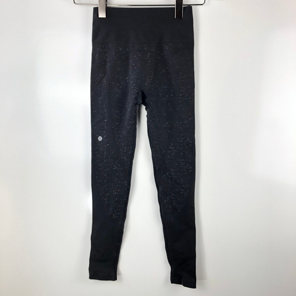 Lululemon Free To Flow 7/8 Tight Black White Speckle Print Size 2 or XS No Size - Picture 4 of 12